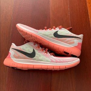 Nike free kids shoes size 5.5y